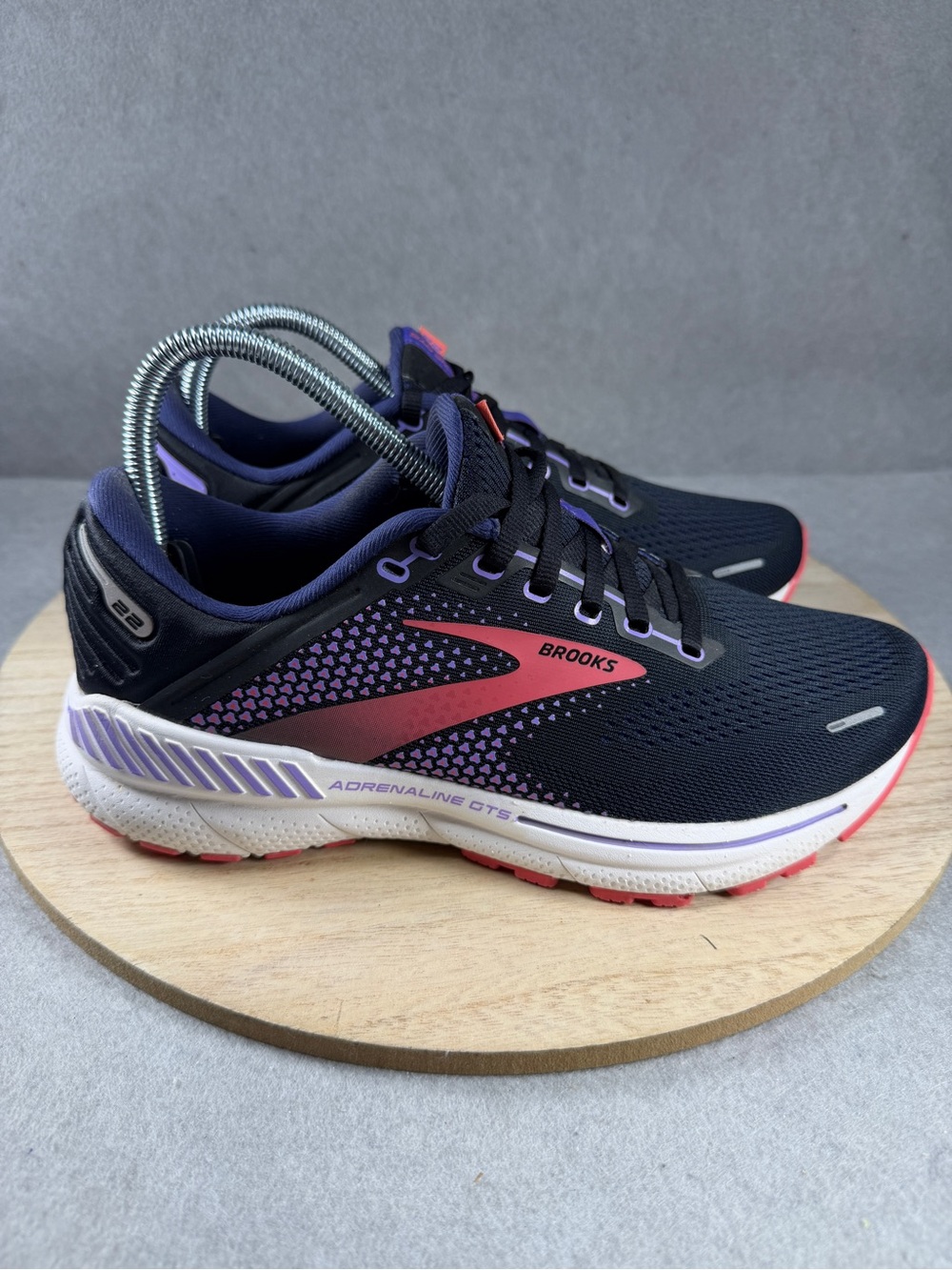 Brooks Adrenaline GTS 22 Running Shoes Black Purple Coral Women Size 8.5